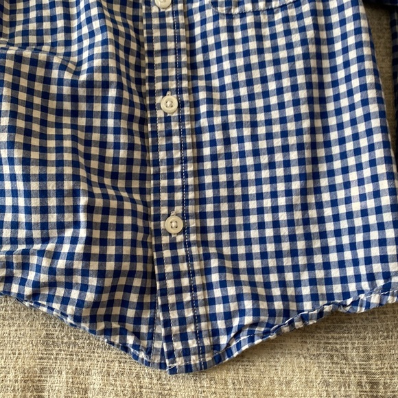 🧸The Children's Place Button Down Long Sleeve Shirt - Picture 3 of 6